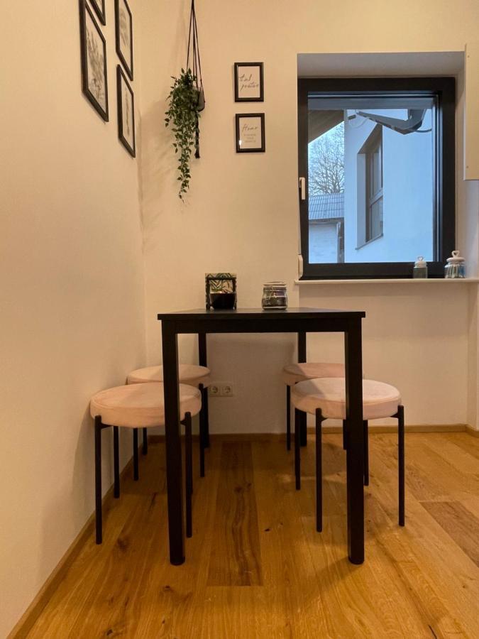 Bergglueck - Gemuetliches Appartement Am Traunsee Altmuenster Bagian luar foto